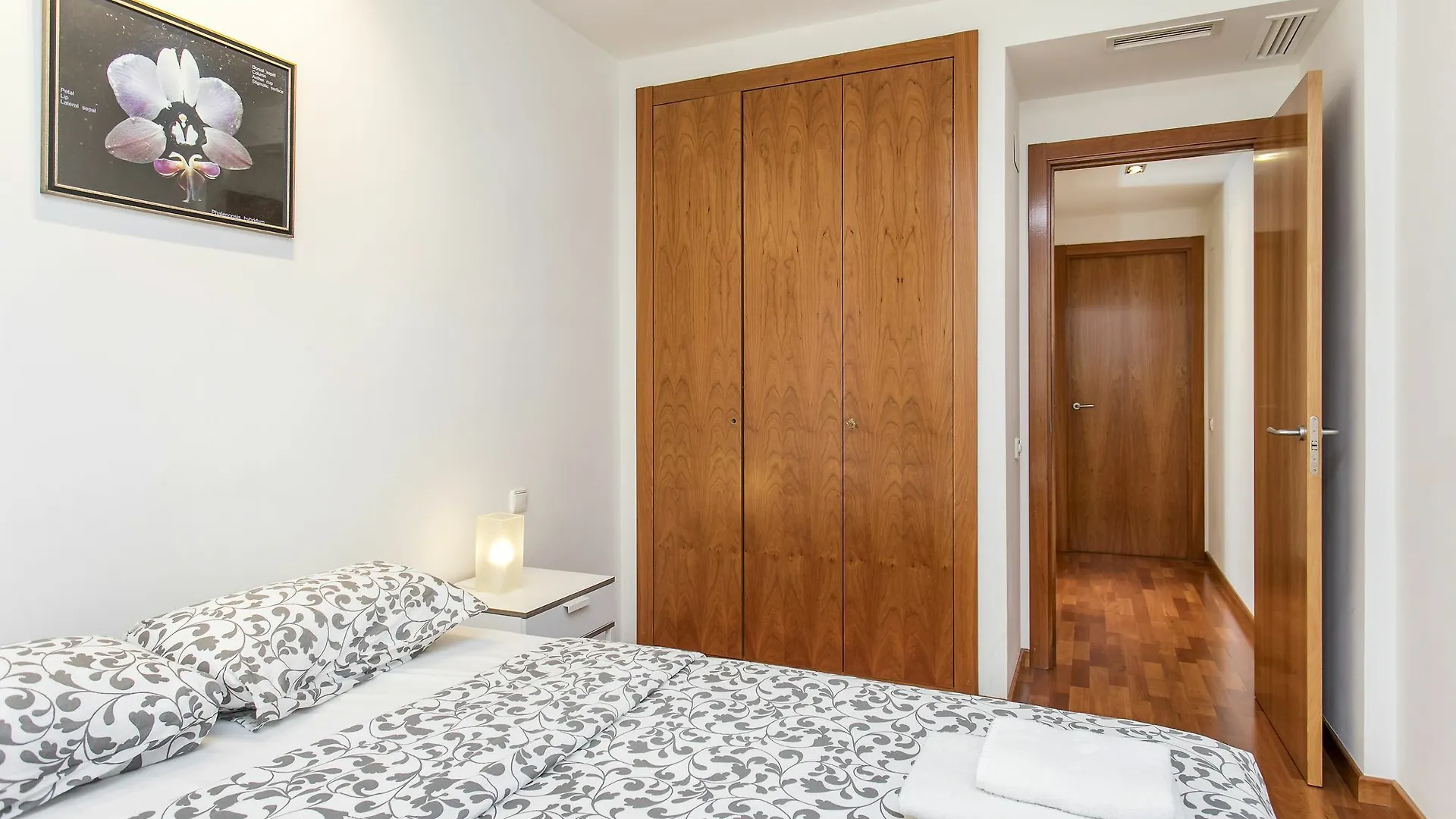 Modern Penthouse Girona Apartment Barcelona