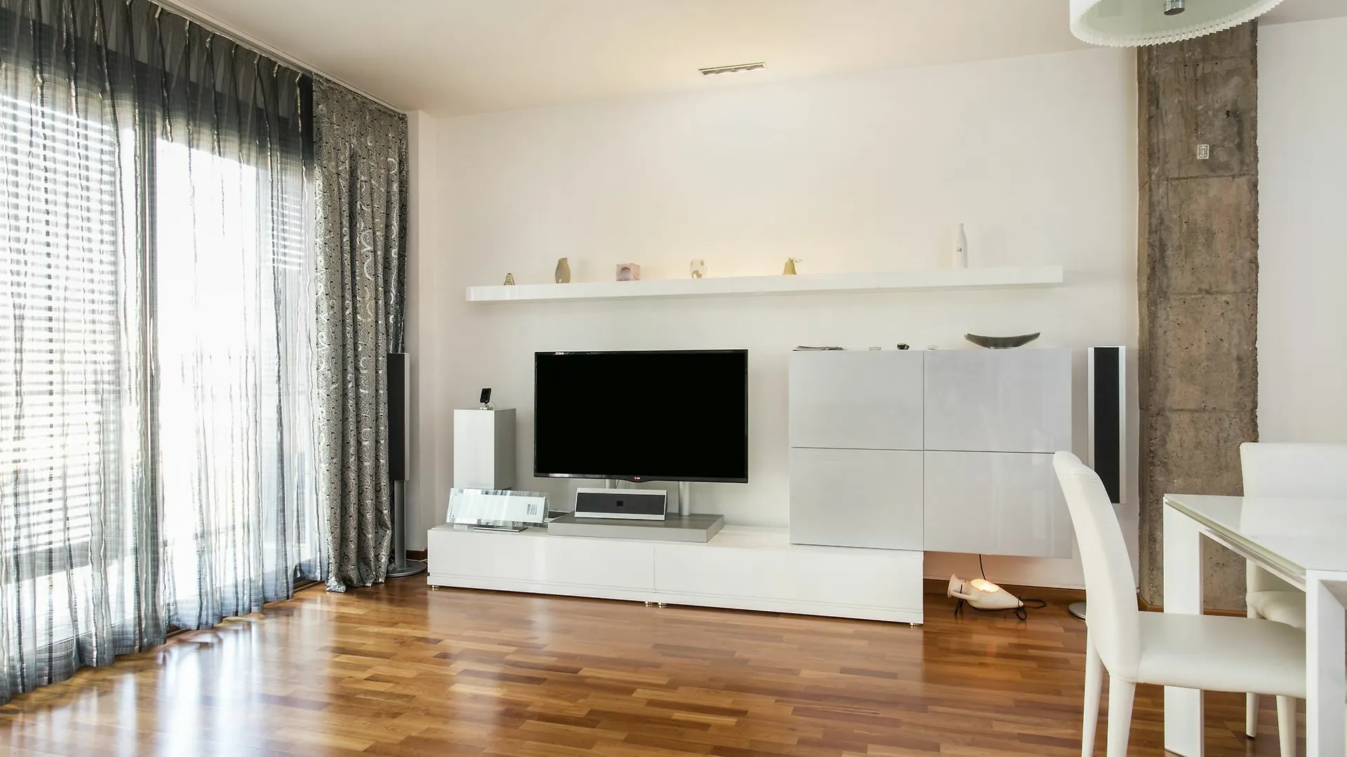 Modern Penthouse Girona Apartment Barcelona